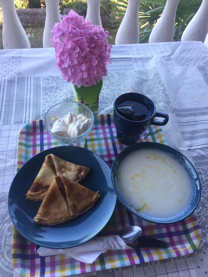 Mamzyshkha Guest House Gagra Esterno foto