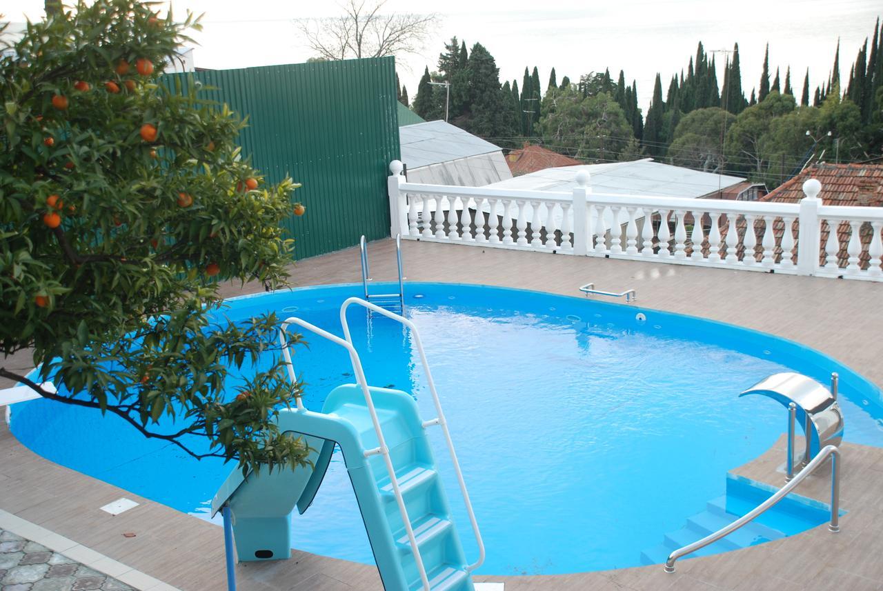 Mamzyshkha Guest House Gagra Esterno foto
