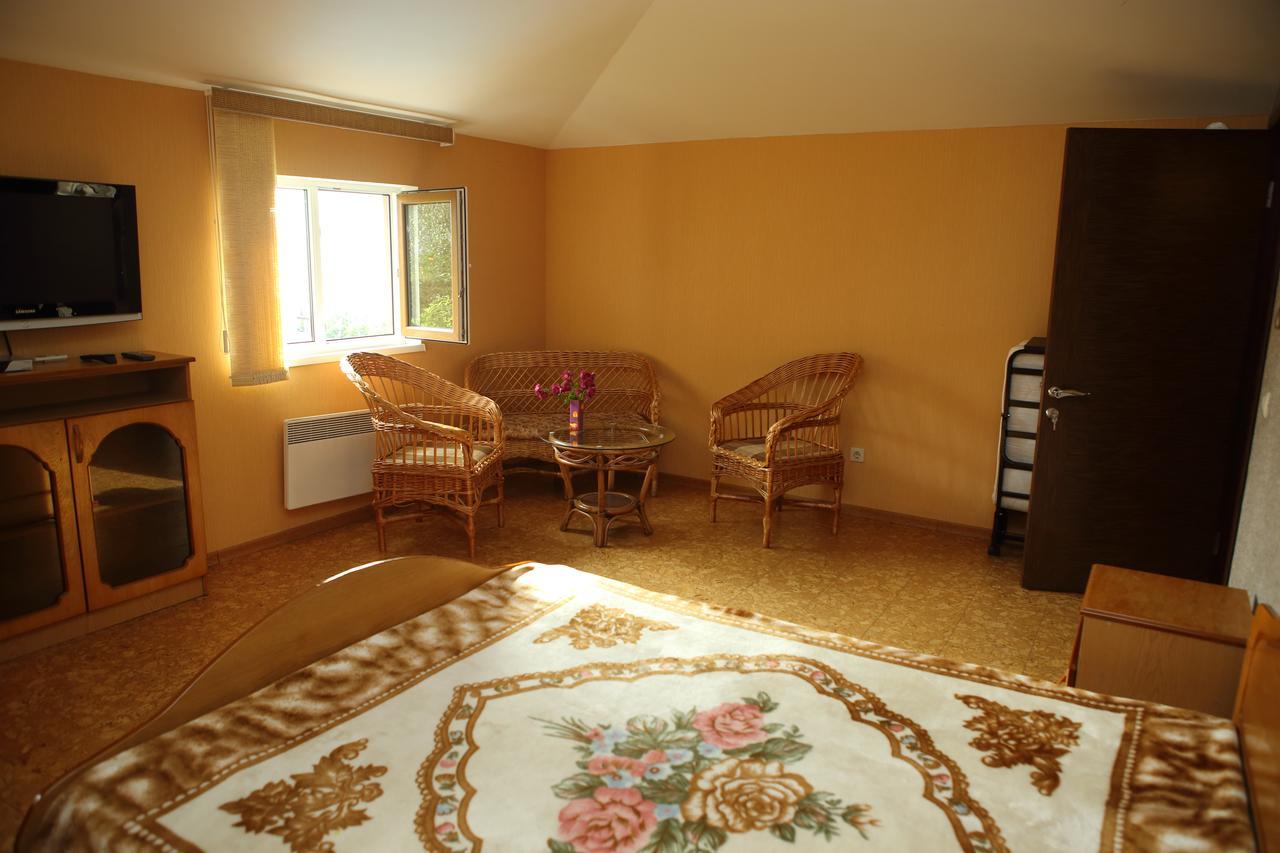 Mamzyshkha Guest House Gagra Esterno foto
