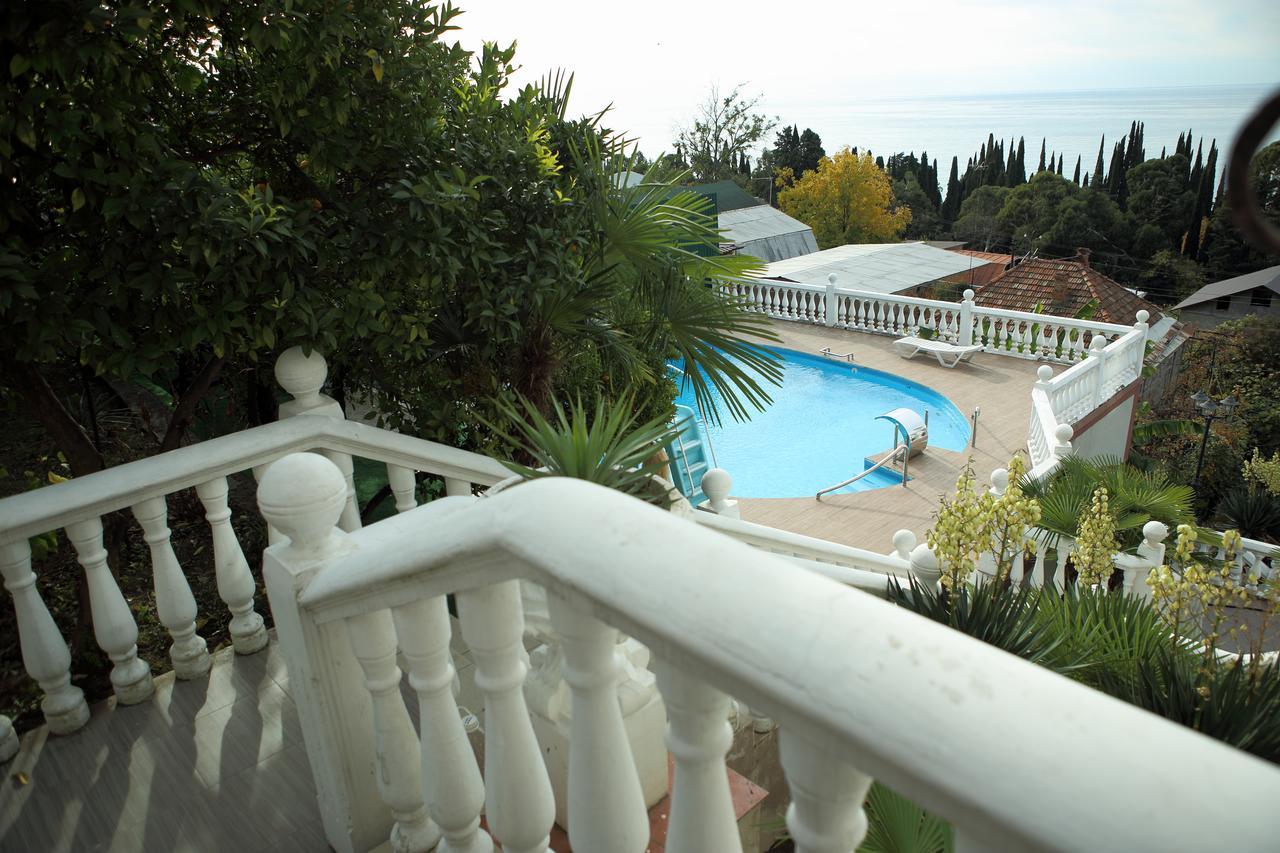 Mamzyshkha Guest House Gagra Esterno foto